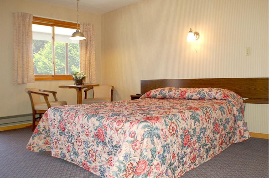 Fran Cove Motel Lake George Zewnętrze zdjęcie